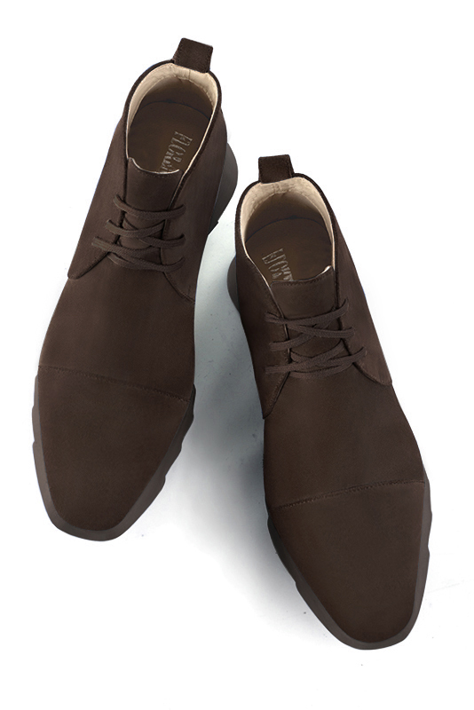 Dark brown women's ankle boots with laces at the front. Square toe. Low rubber soles. Top view - Florence KOOIJMAN